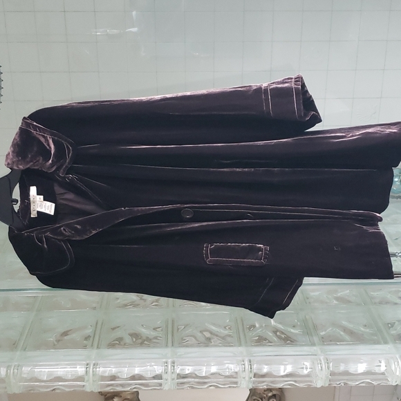 Studio M Chocolate 🍫 brown coat - Picture 9 of 10